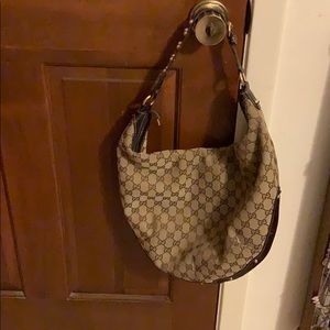 Gucci Pelham CG canvas leather handbag